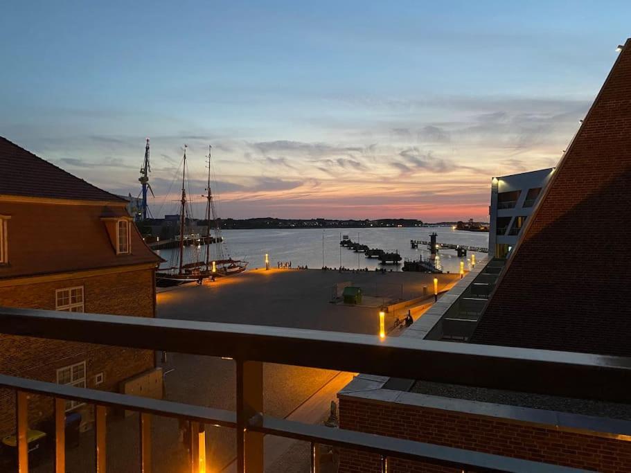 Meerblick, Balkon Und Private Sauna Im Historischen Getreidespeicher Wißmar Eksteriør billede